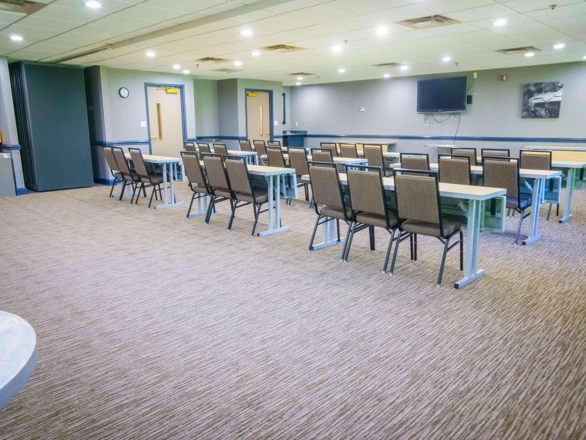 Country Inn & Suites By Radisson, Burlington Elon , Nc Eksteriør billede